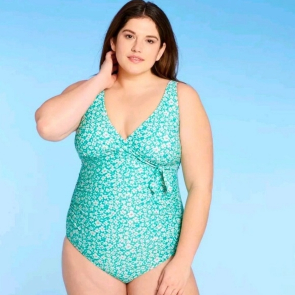 Kona Sol Green with White Ditsy Floral Print One Piece Swimsuit Plus Size
